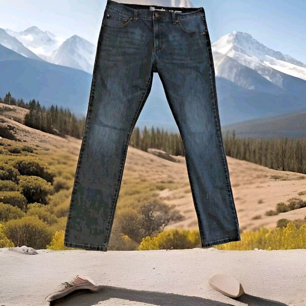 Wrangler Mens 34x 33 Slim‎ Fit Leg Jeans Blue